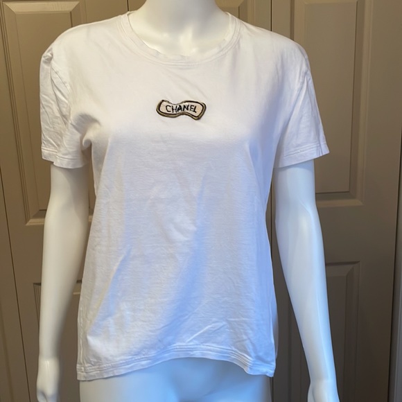 RARE VINTAGE CHANEL t-shirt - Picture 2 of 9